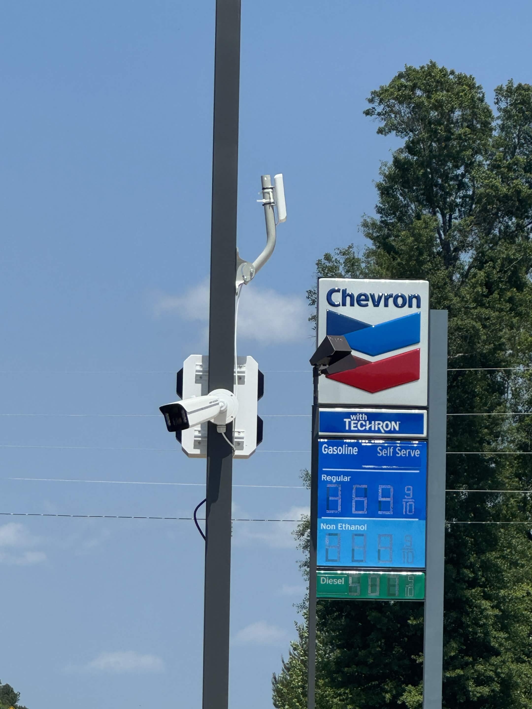 Security setup at Keith's Superstore in Brookhaven, MS